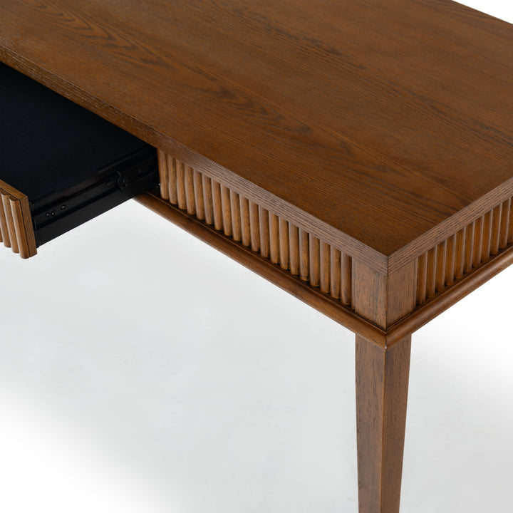 Medium Oak/Black