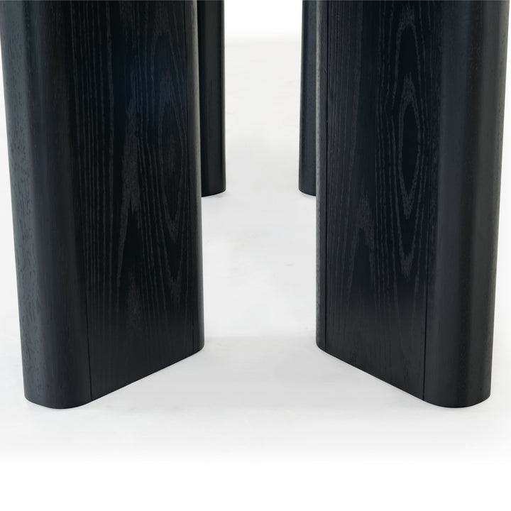 72"W x 42"D x 30"H / Black