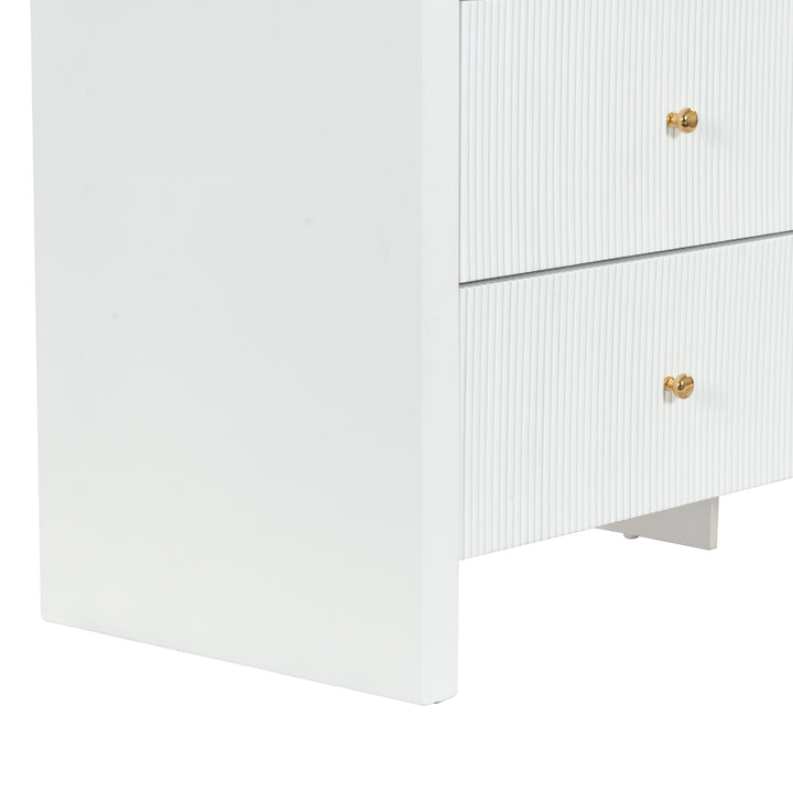 72"W x 18"D x 34"H / White/Gold