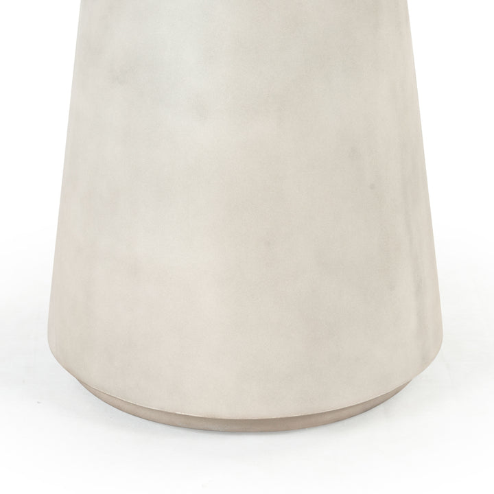 American Home Furniture Safavieh Couture Hayleen Round Concrete Accent Table