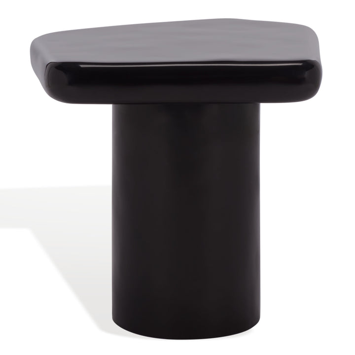 23.6"W x 22"D x 17.7"H / Black