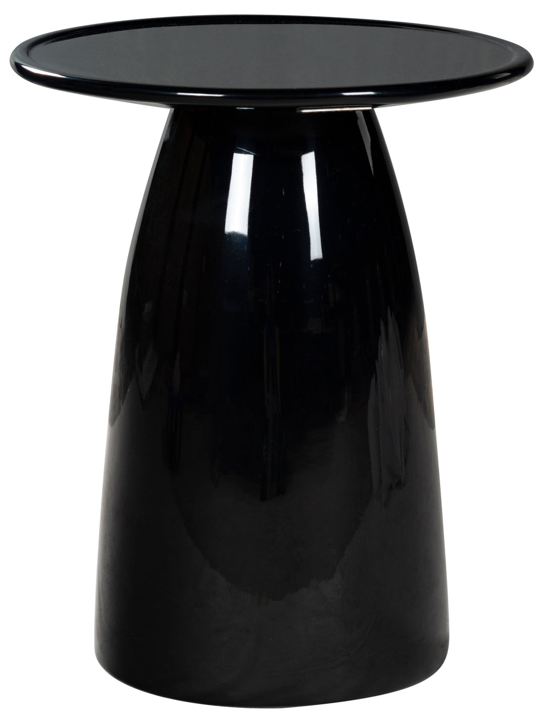 18"W x 18"D x 22"H / Black