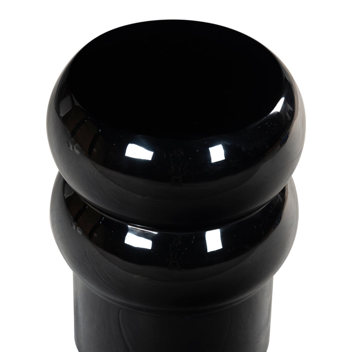 13"W x 13"D x 17"H / Black