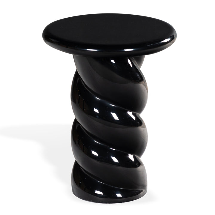 14"W x 14"D x 18"H / Black