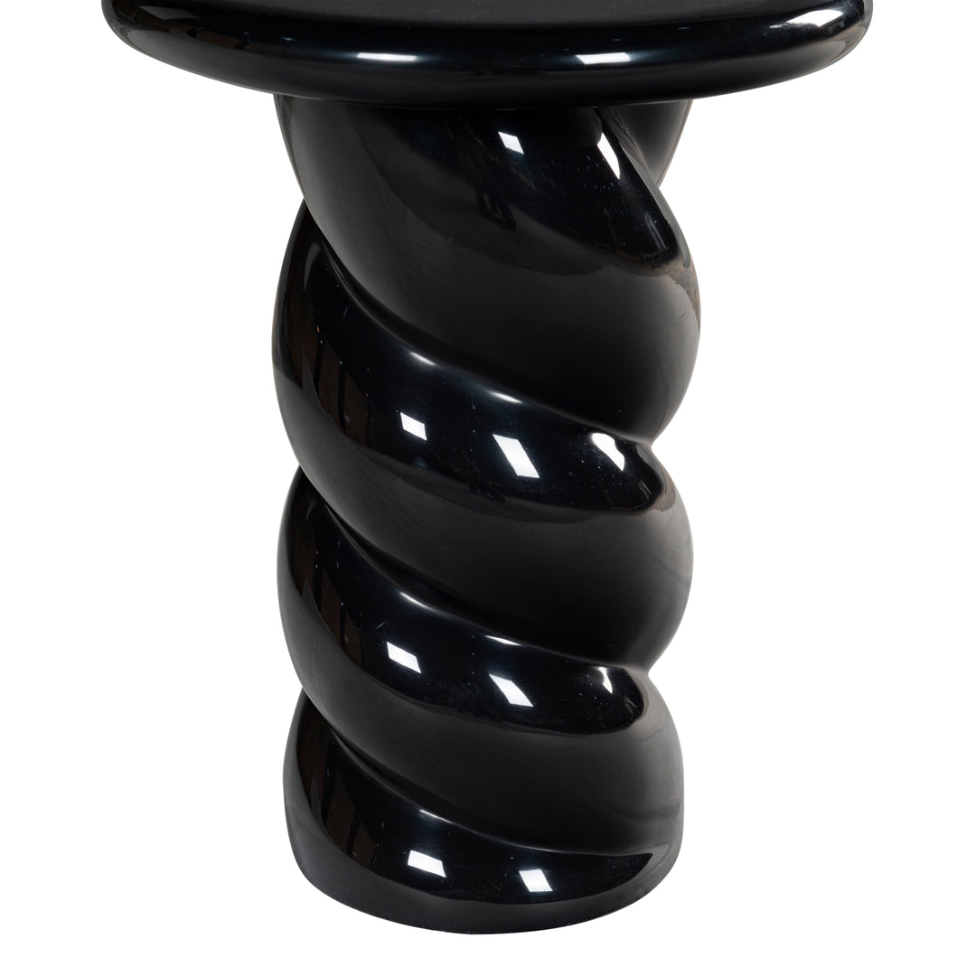 14"W x 14"D x 18"H / Black