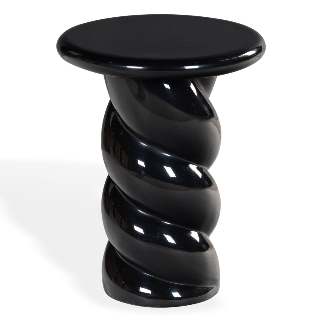 14"W x 14"D x 18"H / Black