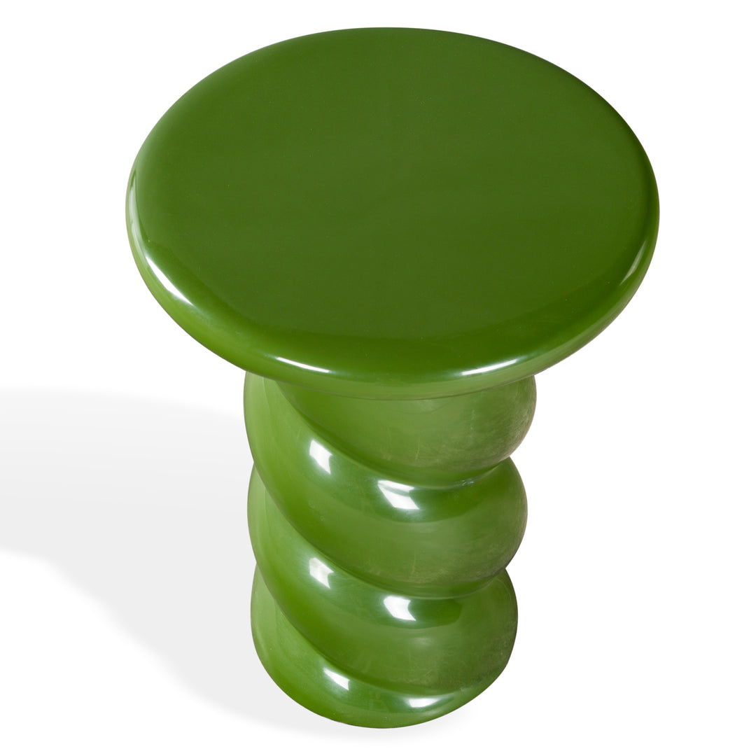 14"W x 14"D x 18"H / Olive Green