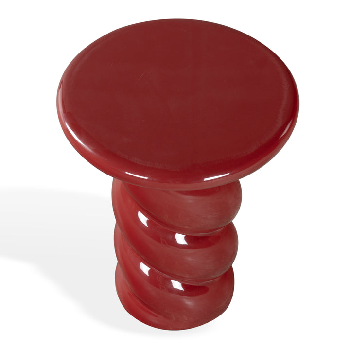 14"W x 14"D x 18"H / Red