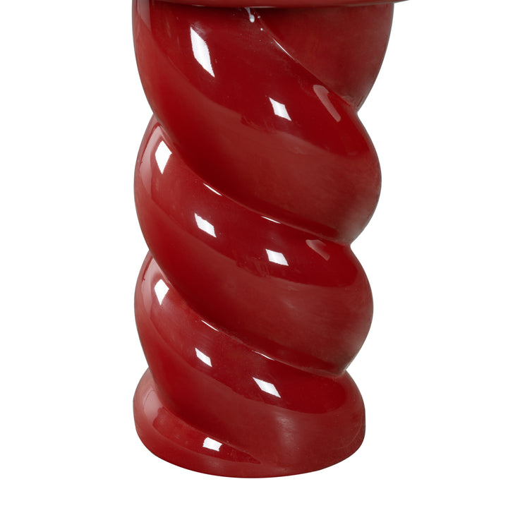 14"W x 14"D x 18"H / Red