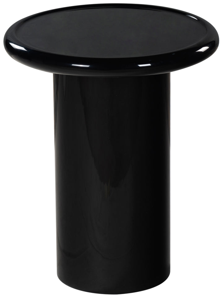 18"W x 18"D x 22"H / Black