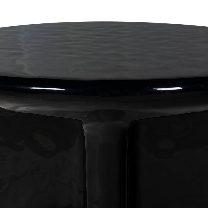 American Home Furniture Safavieh Couture Tressarose Round High Gloss Finish Coffee Table