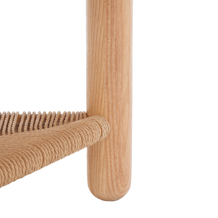 30"W x 30"D x 18"H / Natural/White