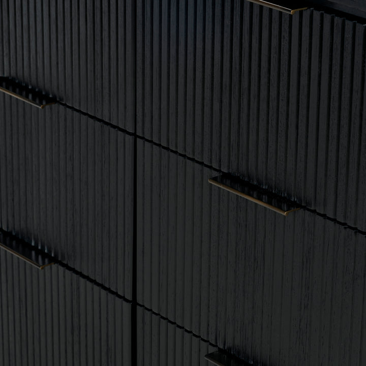 60"W x 18"D x 32"H / Black