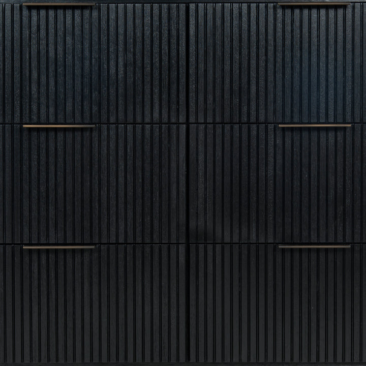 60"W x 18"D x 32"H / Black