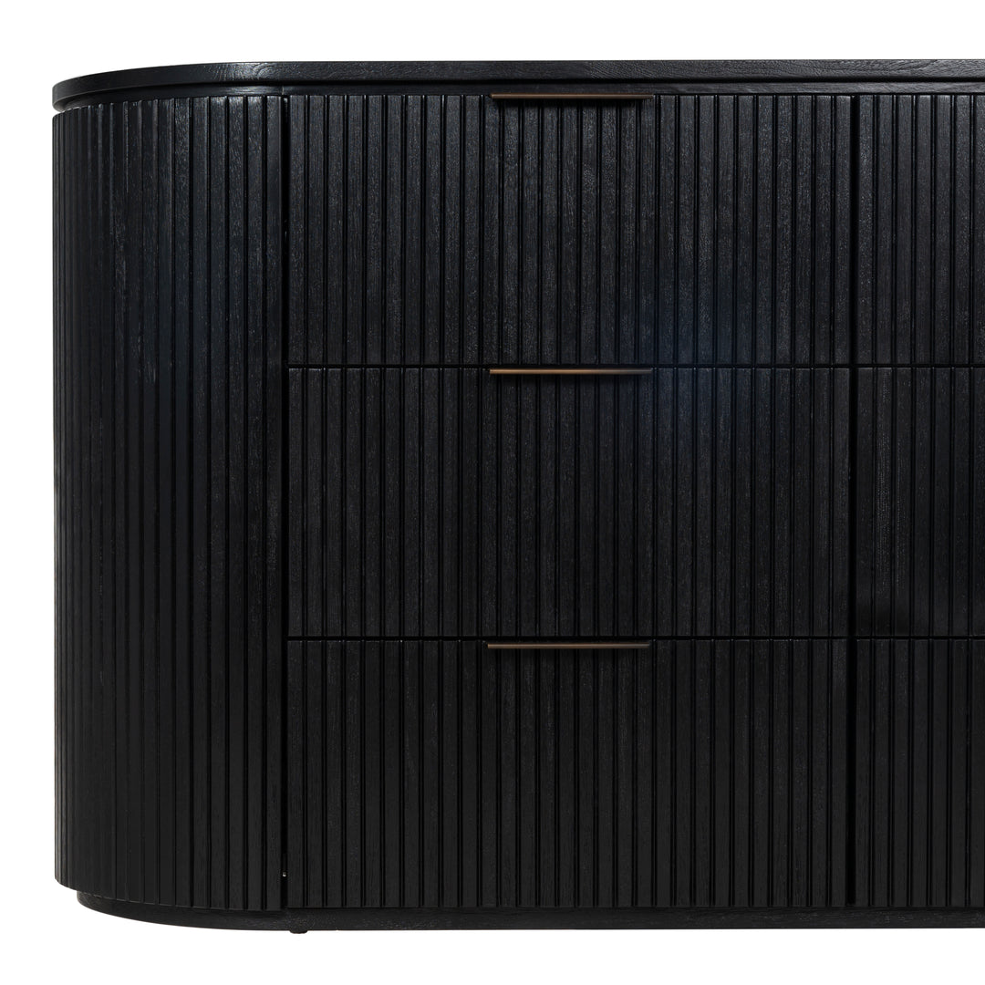 60"W x 18"D x 32"H / Black