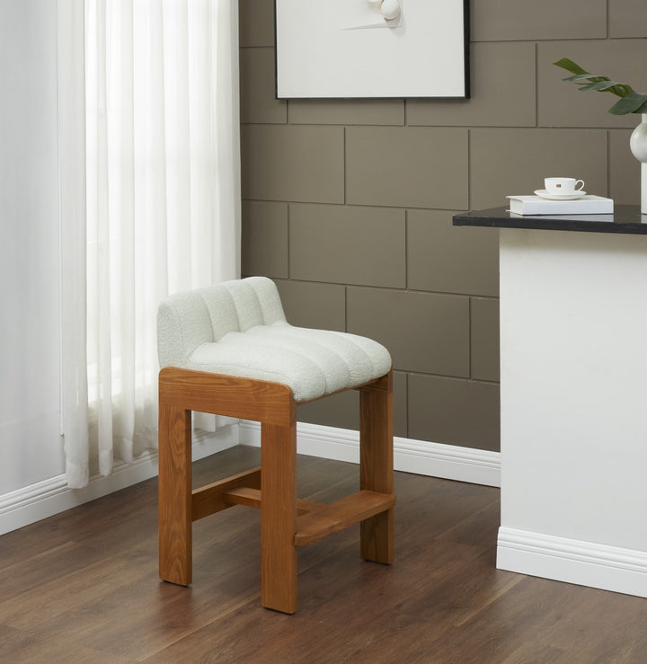 Delphini Boucle Counter Stool