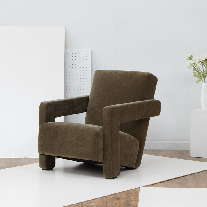 American Home Furniture | Safavieh Couture - TAYLOR MODERN VELVET ACCENT CHAIR