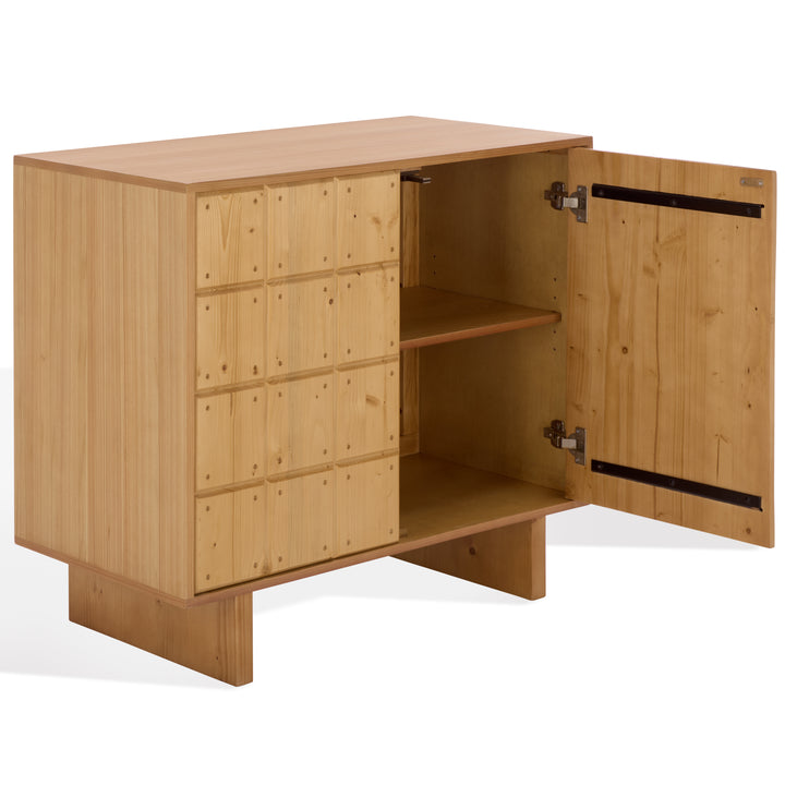 35"W x 18"D x 32"H / Natural