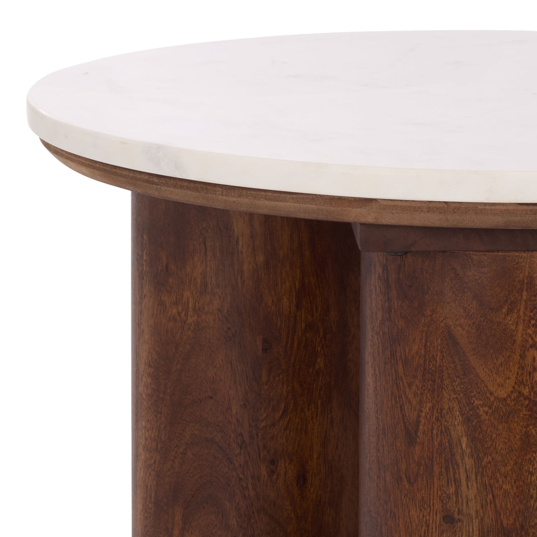 American Home Furniture Safavieh Couture Soniaclara Marble Top Round Accent Table