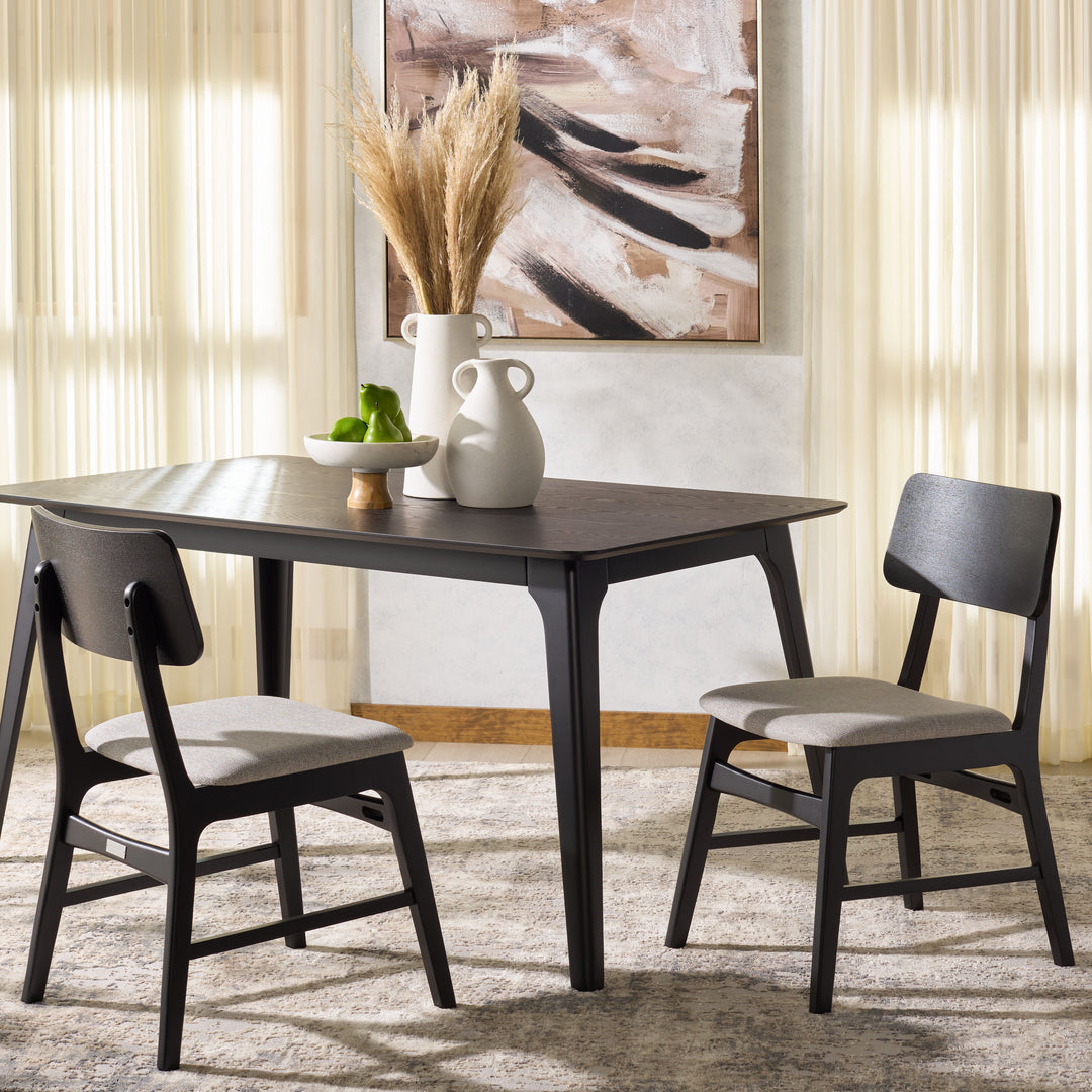 18.5"W x 22.6"D x 32.7"H / Black/Light Grey