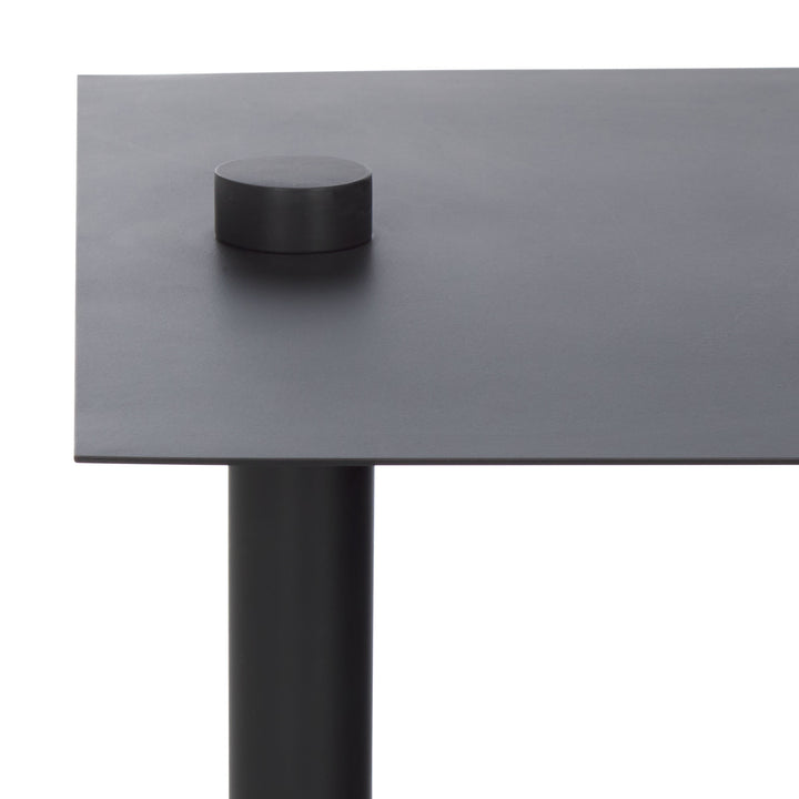 15.8"W x 16.8"D x 23"H / Black