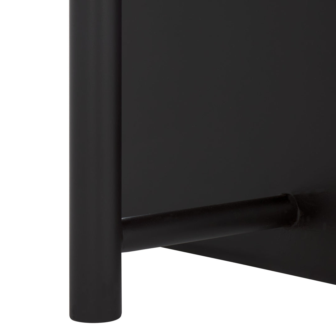 15.8"W x 16.8"D x 23"H / Black