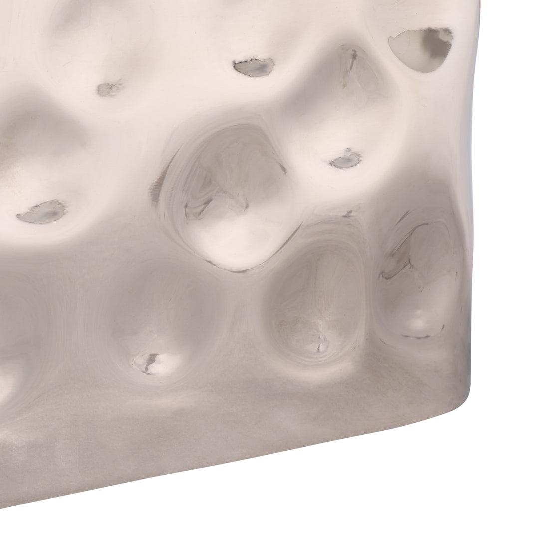 30"W x 30"D x 15"H / Chrome