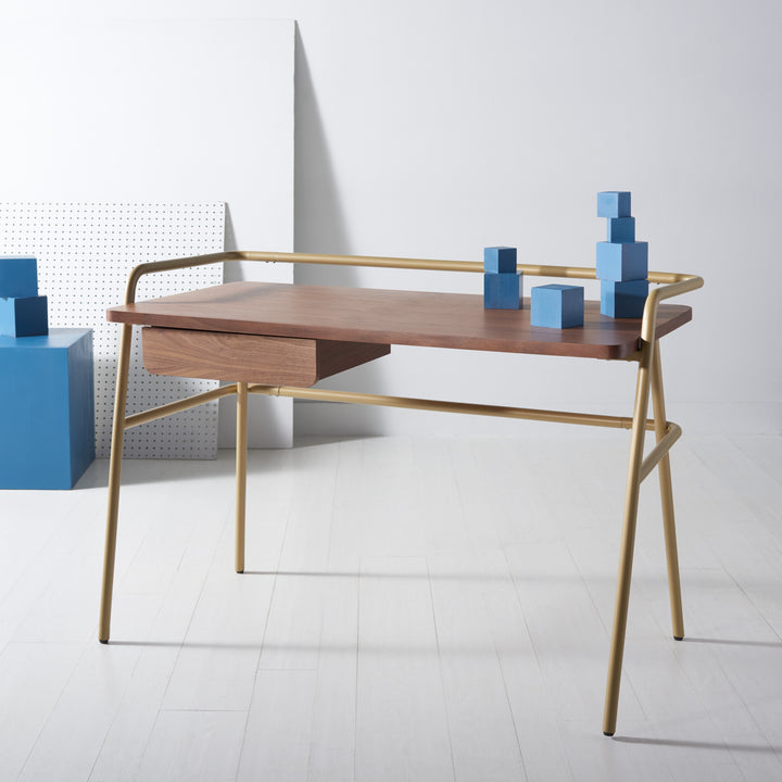 Walnut / Bronze