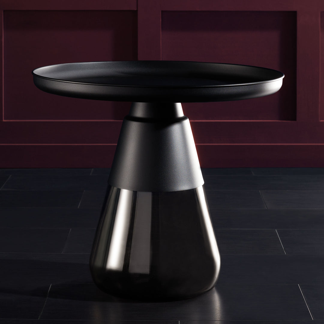 23.6"W x 23.6"D x 20.5"H / Black/Grey