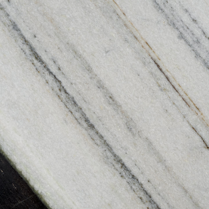 WHITE / BLACK / 10" x 10" x 17.5"