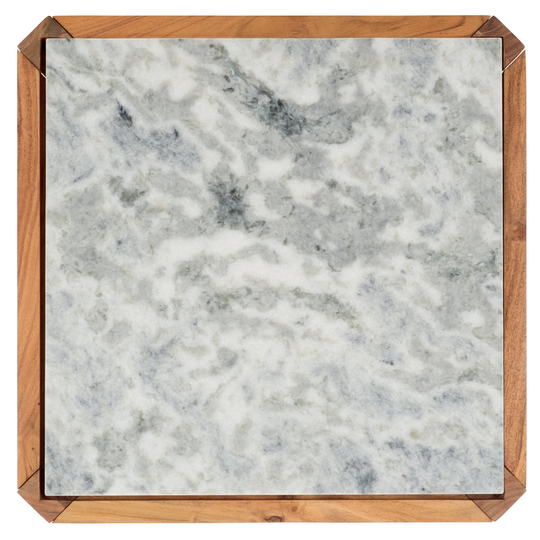 22"W x 22"D x 20"H / Natural/White