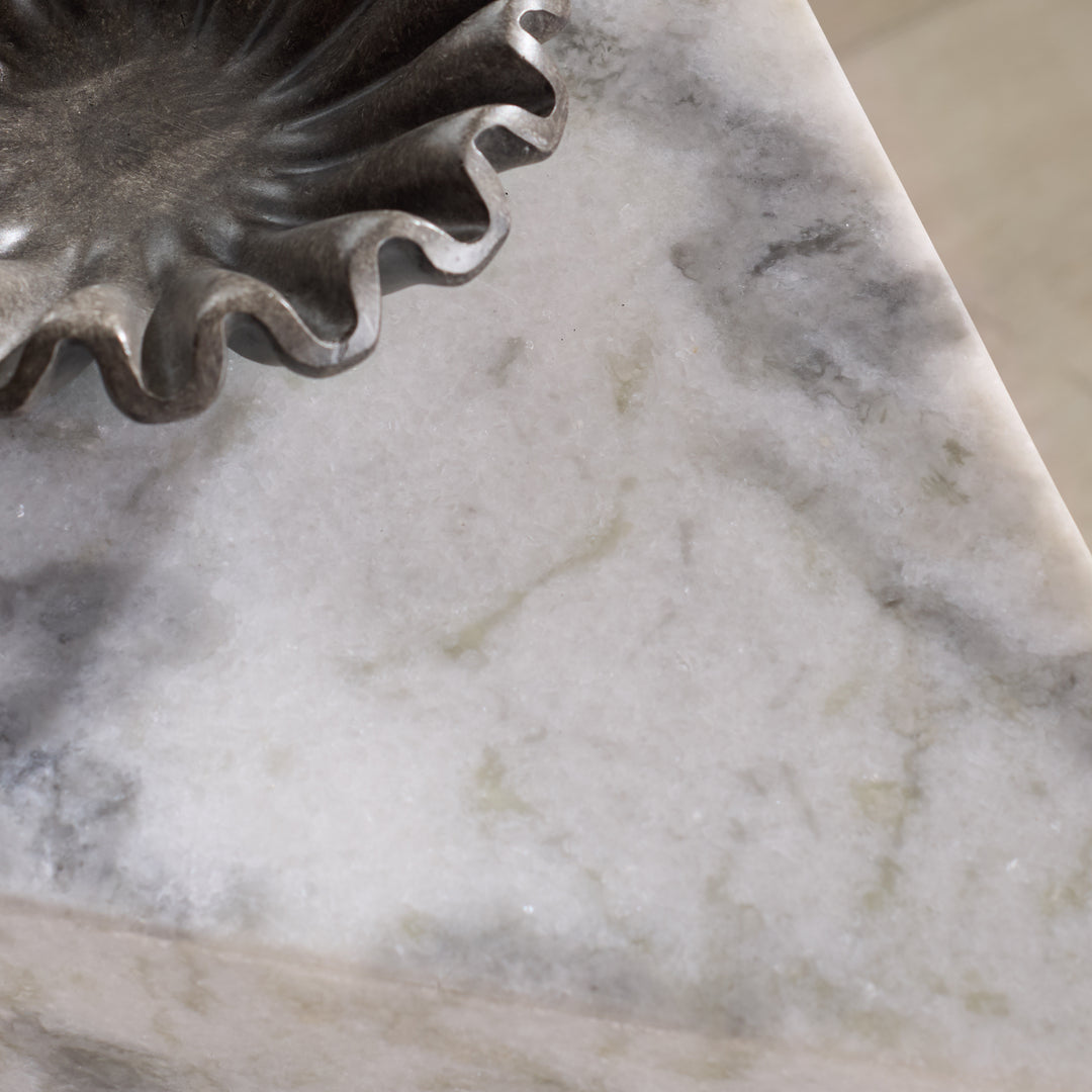 12"W x 10.4"D x 20"H / White