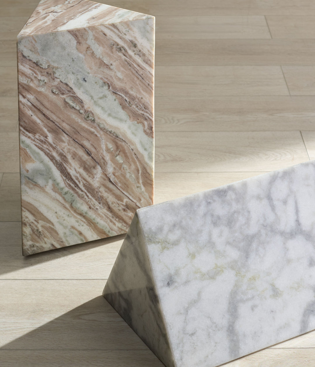 12"W x 10.4"D x 20"H / White/Brown