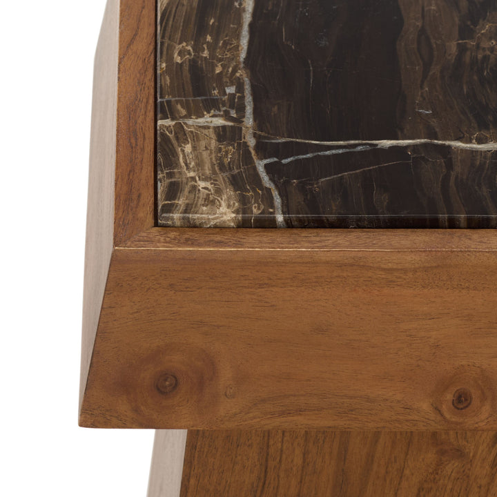 Walnut / Dark Brown