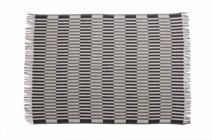 Riley Woven Throw - AmericanHomeFurniture