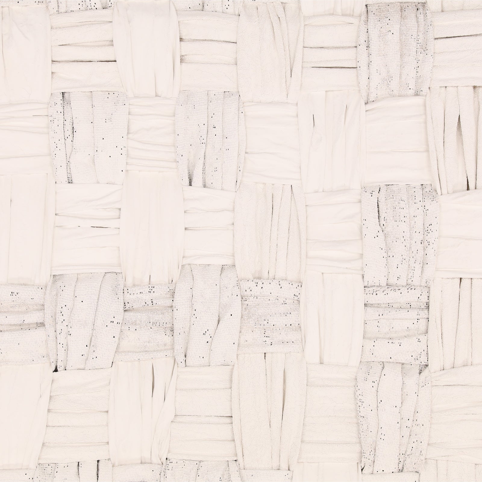 Miella Large — Detail 1