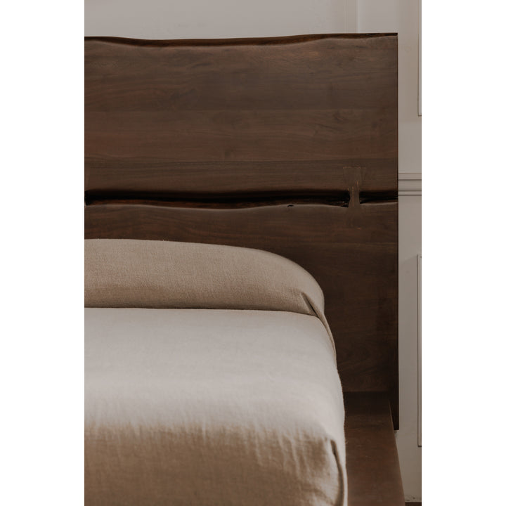 American Home Furniture Moe's Home Collection Madagascar King Platform Bed