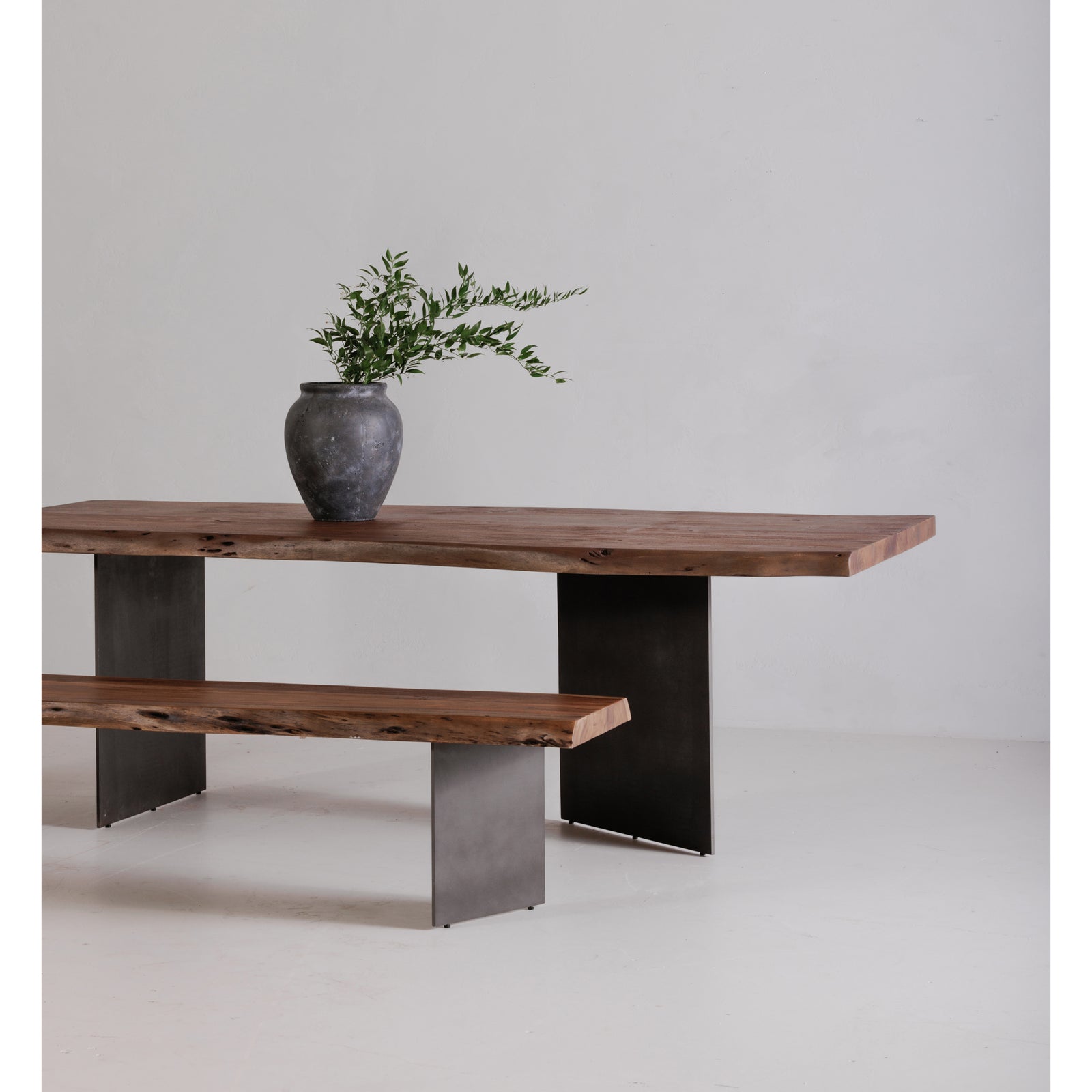 Moe's Home Collection - Howell Dining Table - VE-1084-03-0 | American Home Furniture