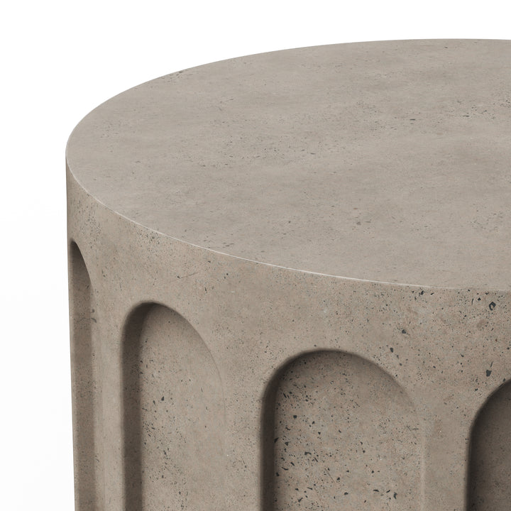 Atlas Round Indoor/Outdoor Concrete Coffee Table