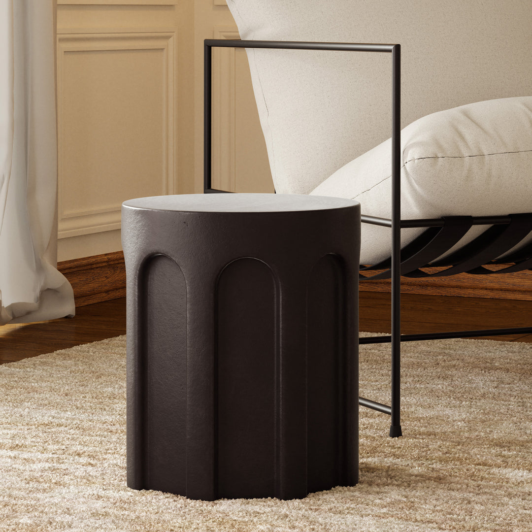 Atlas Indoor/Outdoor Concrete End Table