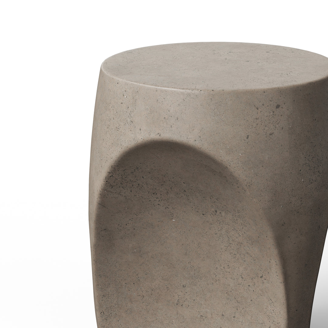 Thalia Indoor/Outdoor Concrete End Table