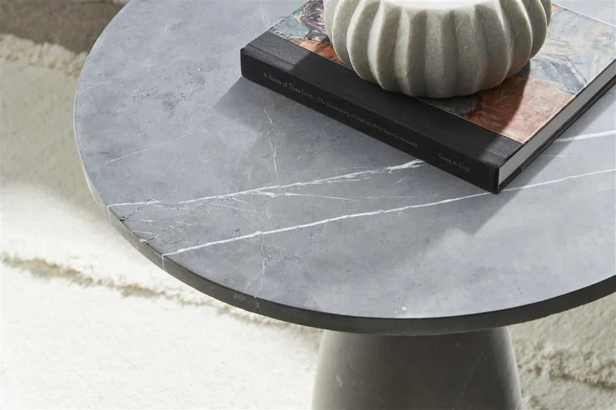 American Home Furniture Vanguard Furniture Rockford End Table