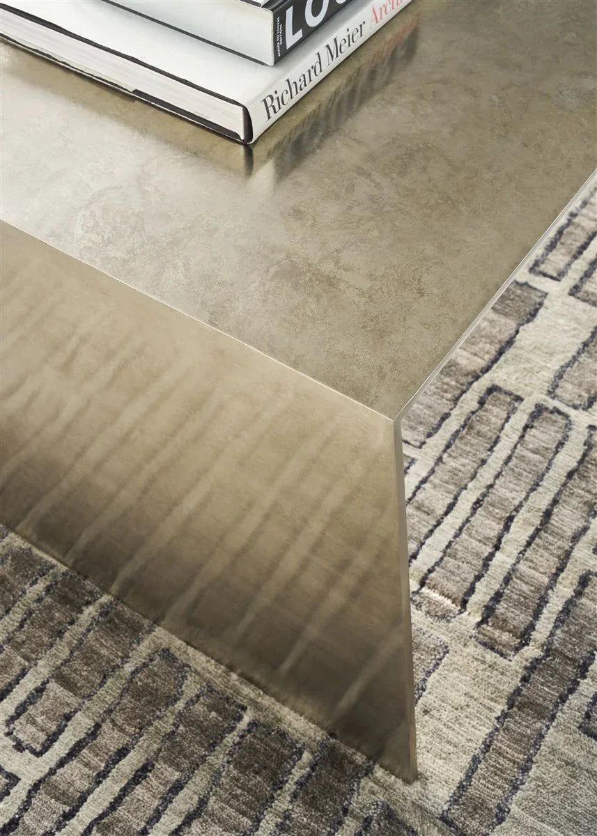 American Home Furniture Vanguard Furniture Hadley Cocktail Table