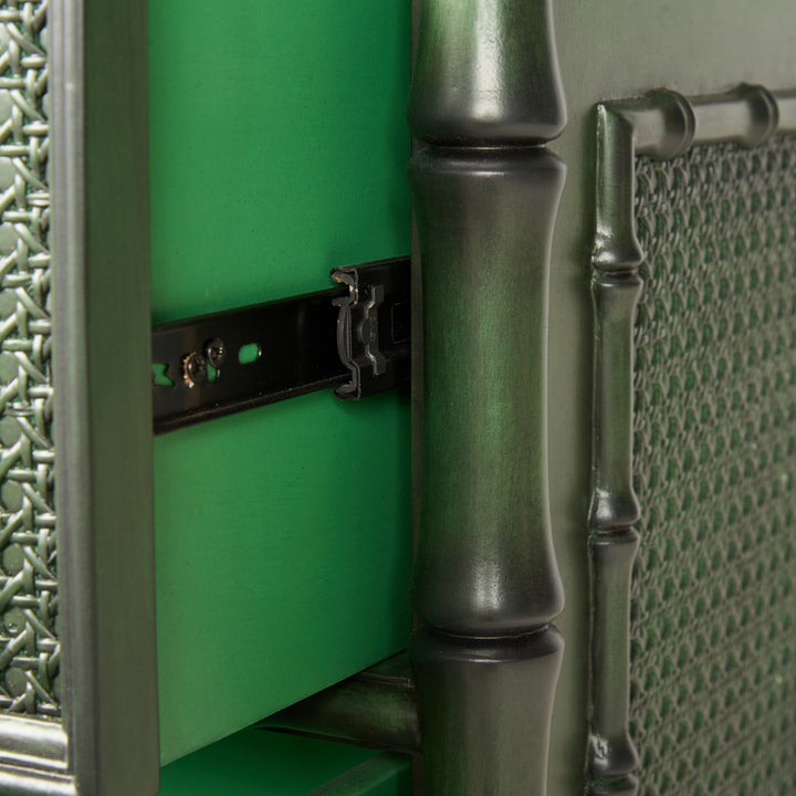 Emerald Green/Antique
