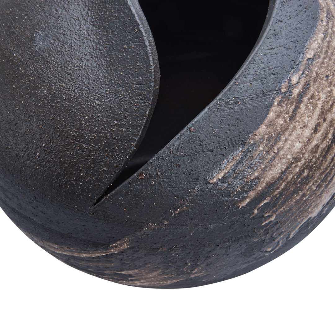Miho Vase - W10126