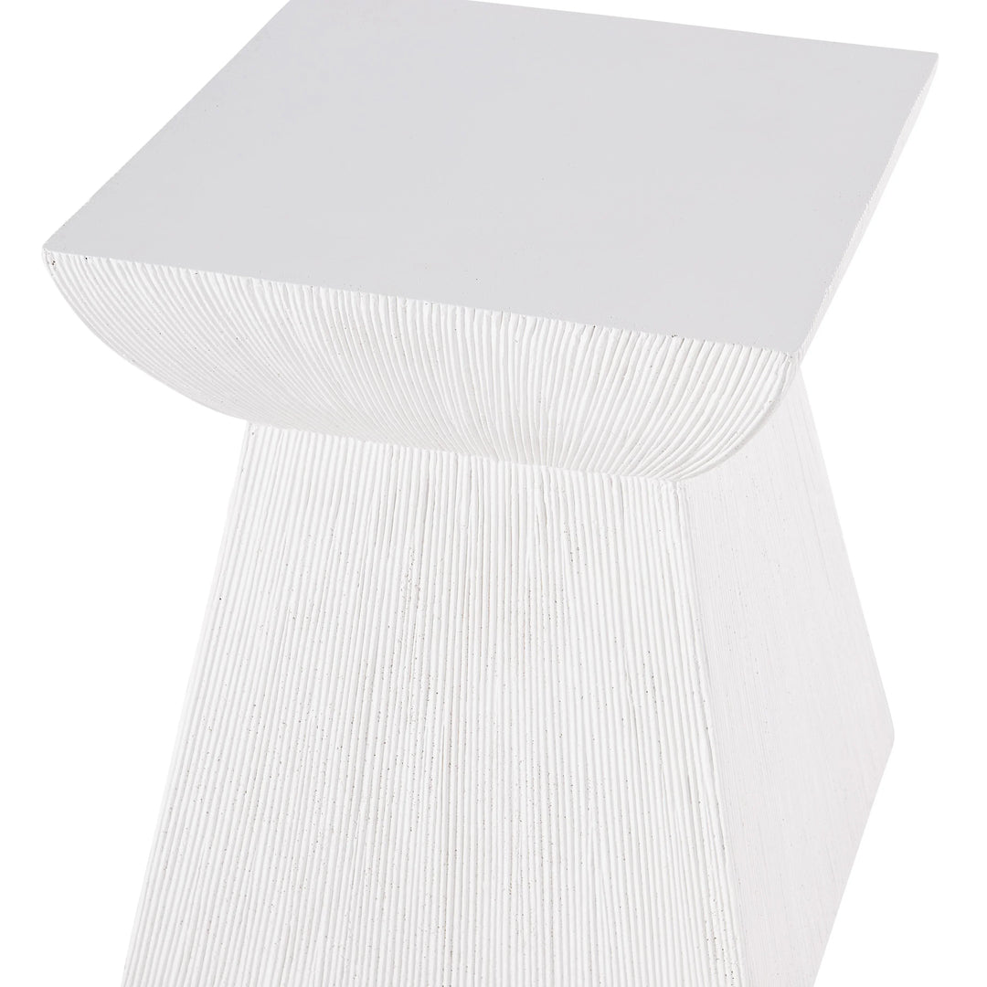 American Home Furniture Bernhardt Casitas Outdoor Accent Table