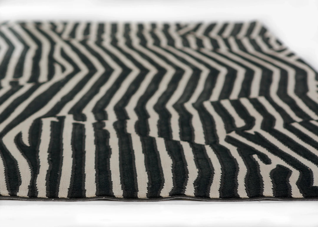 American Home Furniture Momeni Xander 2 Rug