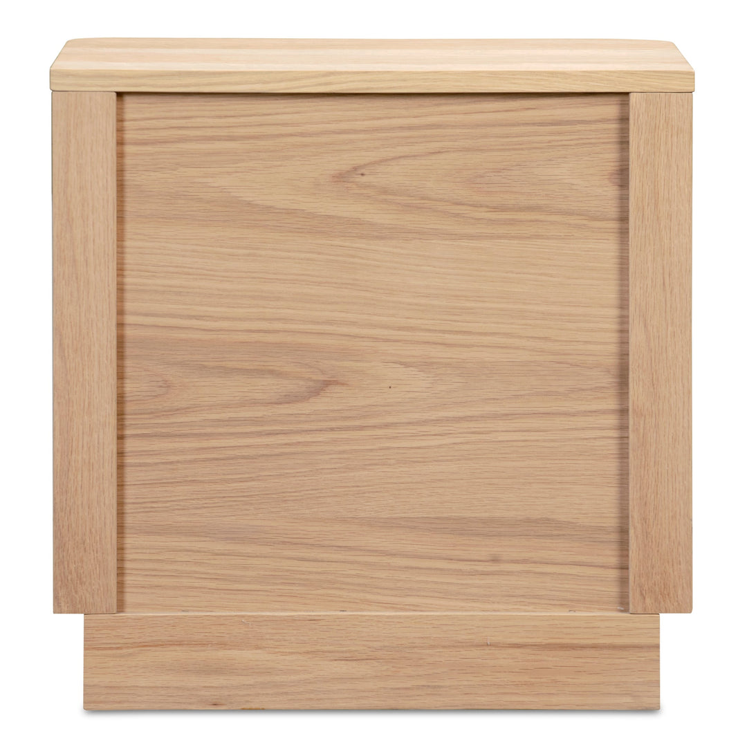 Round Off Tall Nightstand Oak