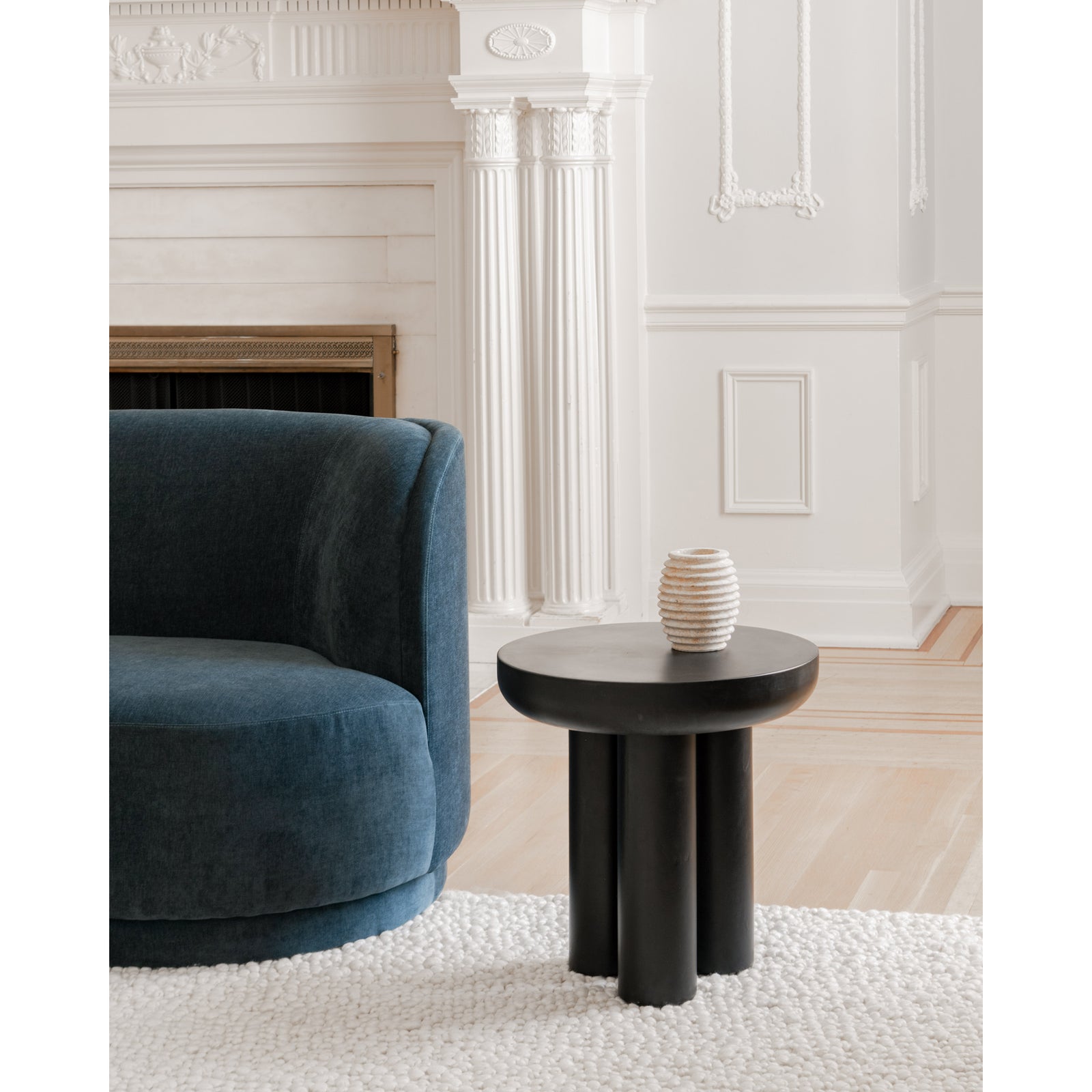 Moe's Home Collection - Rocca Side Table - ZT-1036-02-0 | American Home Furniture