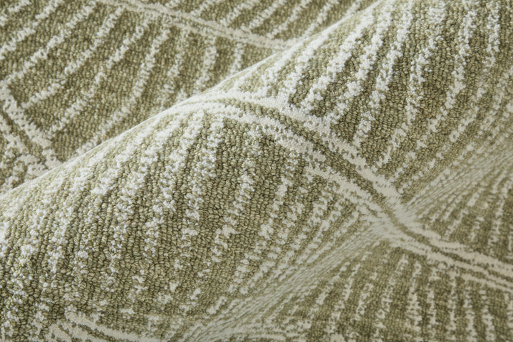 Rectangle/5' x 8'/Green/Ivory